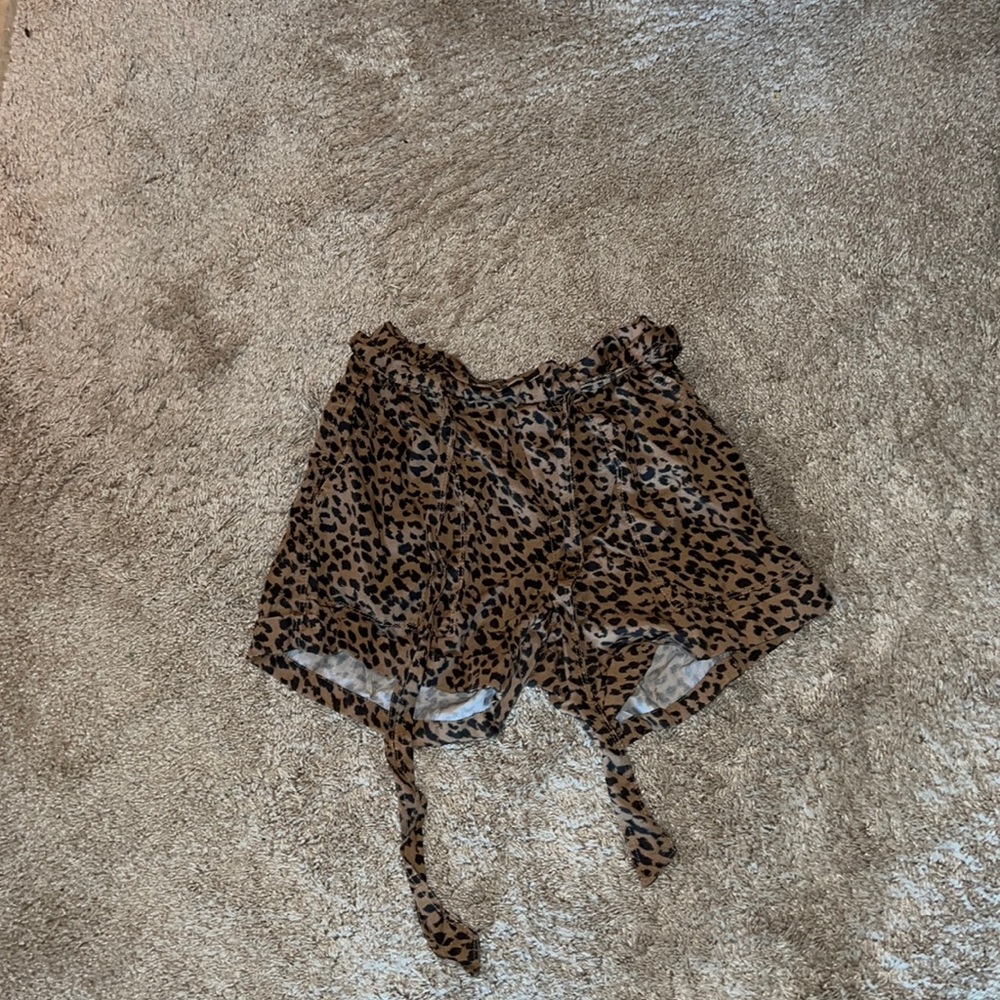 I’m selling cheeta print paper bag shorts